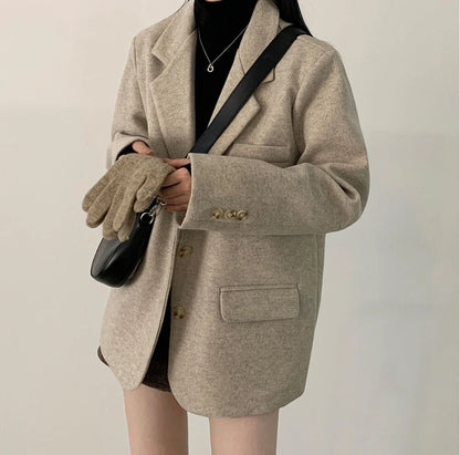 Chic Autumnal Loose Fit Casual Classic Style Long Sleeve Woolen Coat for Women Elegant Commuter Style Single Button Closure