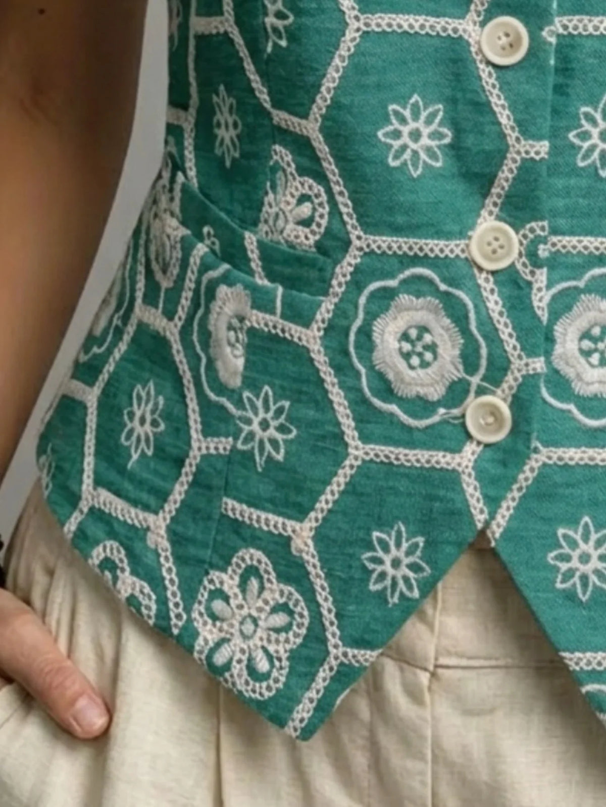 Linen Vest Waistcoat with Unique Embroidery Craft for Spring, Summer & Autumn, Adjustable Back Waist Belt for Waist‑cinching, El