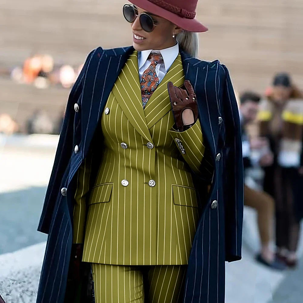 Formal Women's Burgundy Pinstripe Suit with Navy Blue Striped Coat Double Breasted 3Piece Set Elegant Evening Party Outerwears