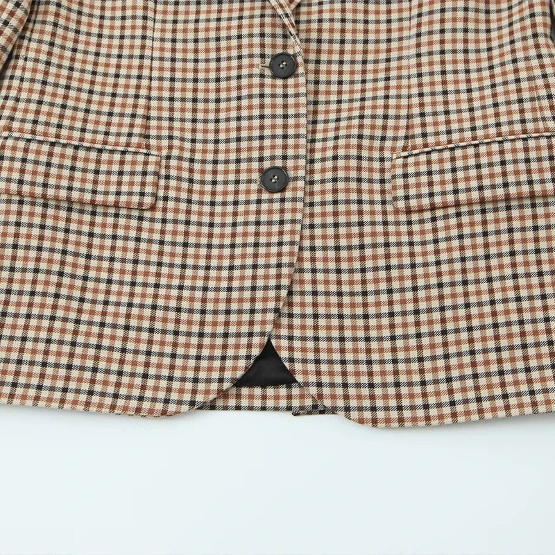 Women Fashion With Pockets Plaid Single Breasted Blazer Vintage Notched Neck Long Sleeves Female Chic Lady Outfits