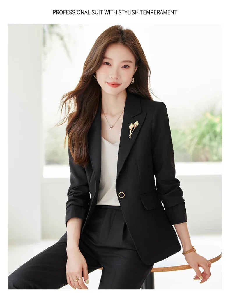 Elegant and fashionable professional women's wear, exquisite two-piece suit jacket + pants. 2025 autumn/winter new styles