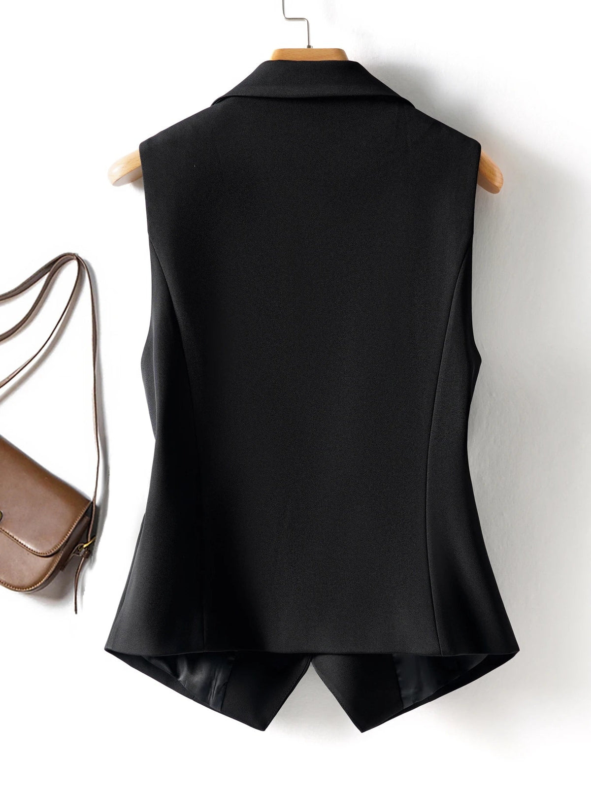 Black Sleeveless Suit Vest for Women, Short Single-Breasted Workplace Elegant, Slim and Versatile Vest Top, Spring & Fall Style