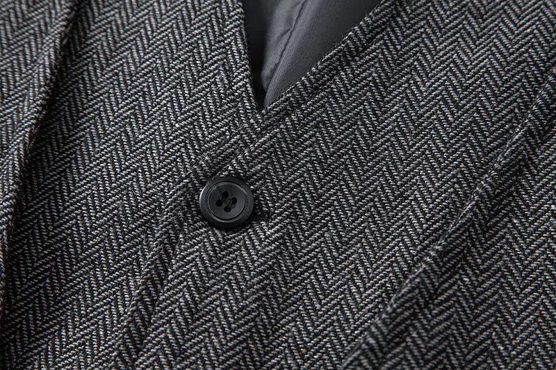 Men's Triple-Breasted Herringbone Tweed Vest – Retro Fake Two-Piece Waistcoat for Weddings & Smart-Casual Occasions