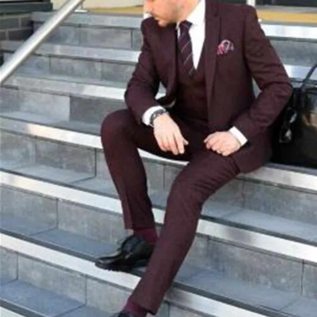 New Arrival Designs Burgundy Groom Men Suit Slim Fit 3 Piece Tuxedo Custom Fashion Prom Dinner Blazer Masculino Jacket+Pant+Vest