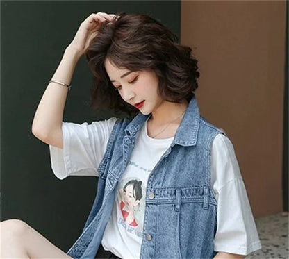 2025 Spring Summer new Fashion V-Neck Denim Vest Women Short Sleeveless Jacket Casual Single-Breasted Jean Waistcoat Female