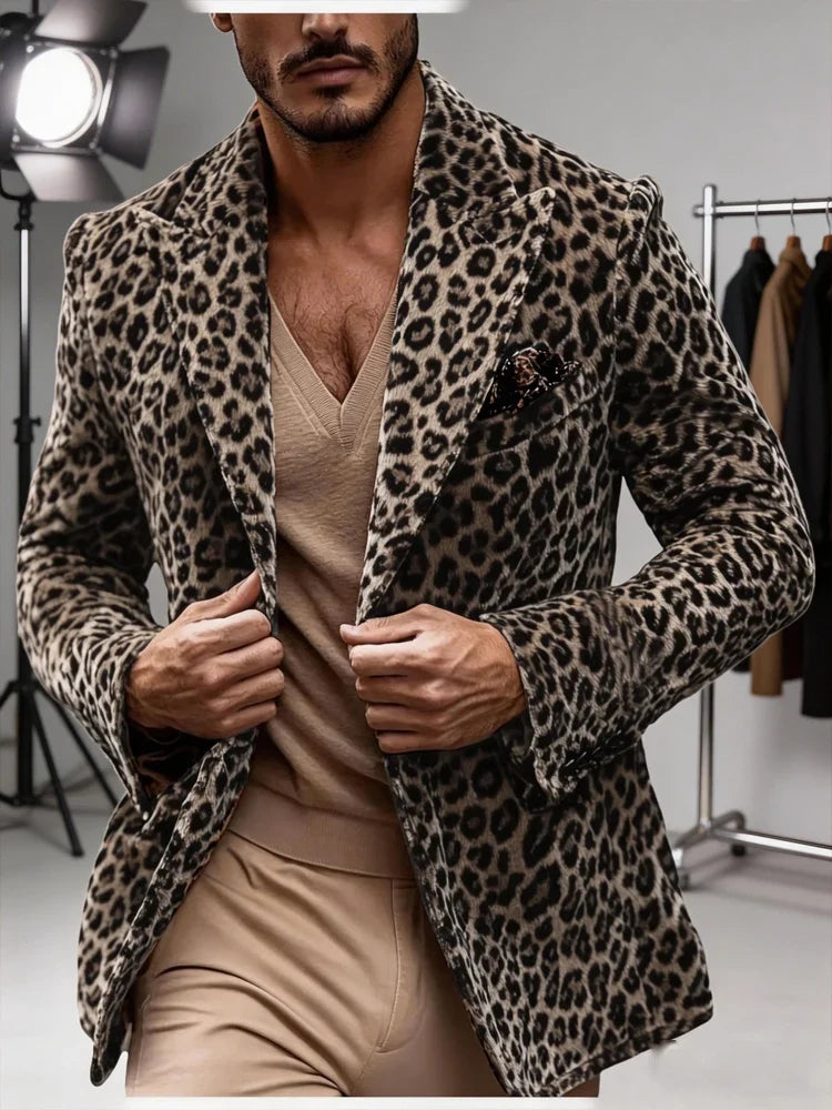 Men’s Leopard Print Velvet Blazer Peak Lapel Slim Fit Sport Coat Luxury Vintage Style Jacket for Party Night Out Male Outerwear