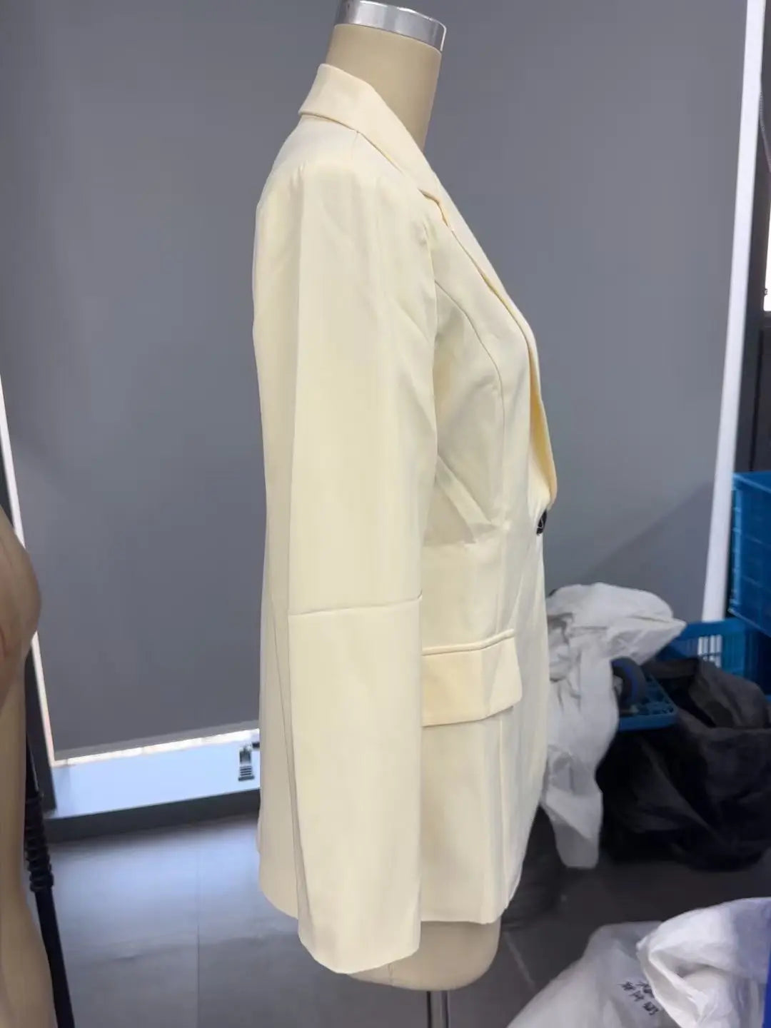 Women's Single-Button Loose Fit Suit Jacket Trans-seasonal Yellow Collar Commute Casual Polyester Fabric Fashionable
