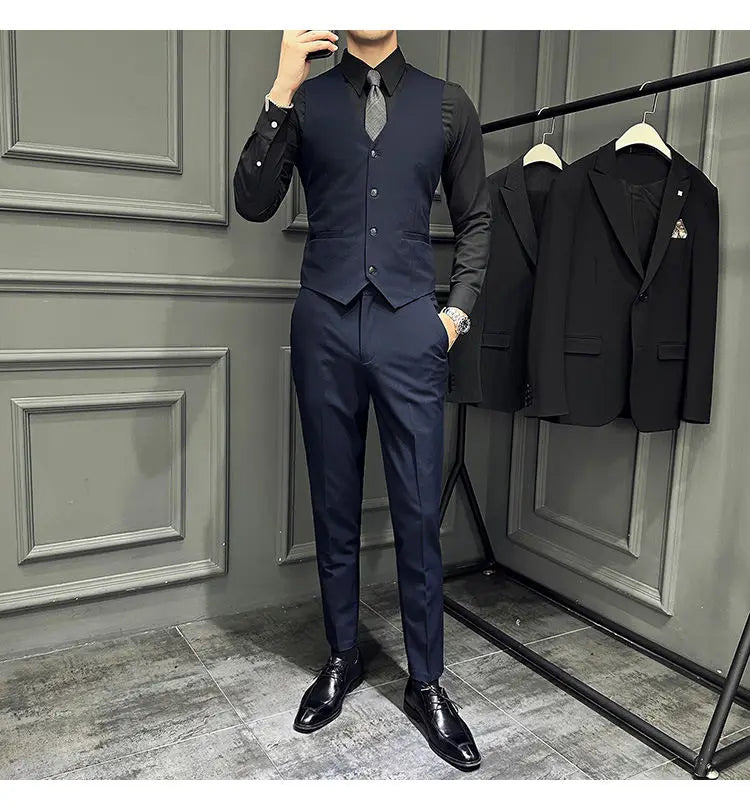Men's 3 Piece Suit Set Double‑Button Slim Fit Solid Color Business Casual Wedding Party Jacket Vest Pants Formal Outfit for Men