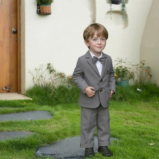 Boys Slim Fit 5 Pieces Formal Suits Set With Jacket Vest Pants Bowtie Brooch Kids Wedding Birthdy Prom Performance Costume