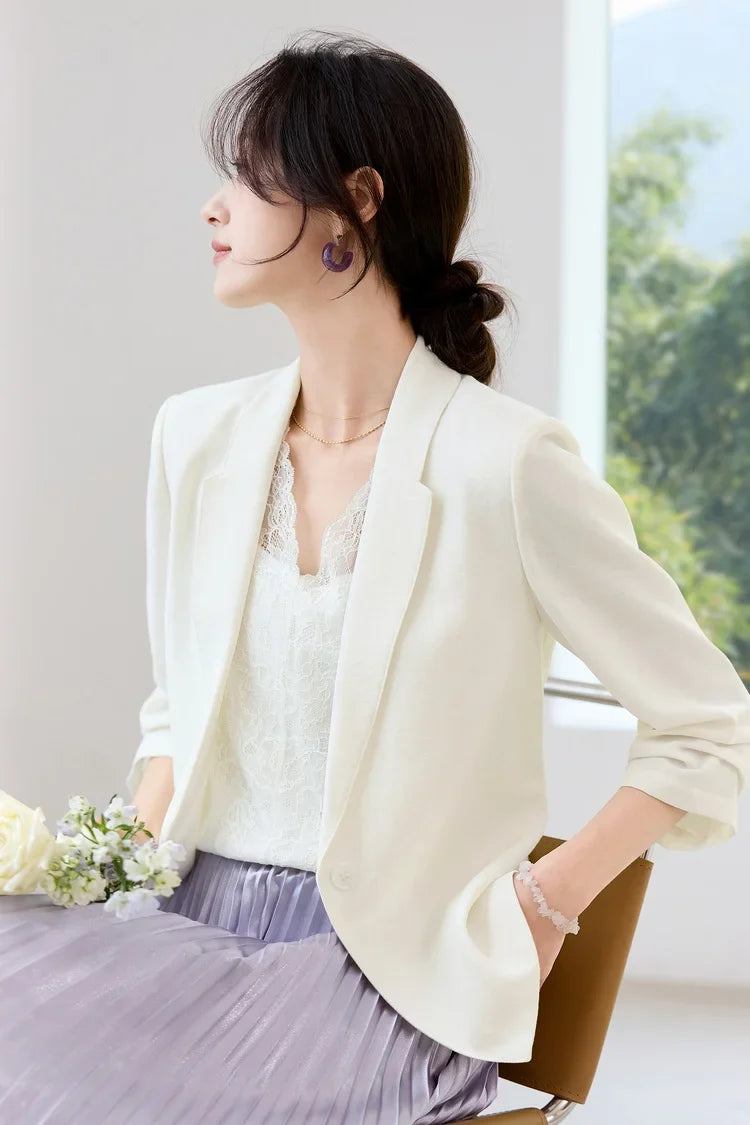 Blazer For Women's Commuter Flat Collar, One Button-down Shoulder Pads, Seven-quarter Sleeves Short Jacket 152XC1936