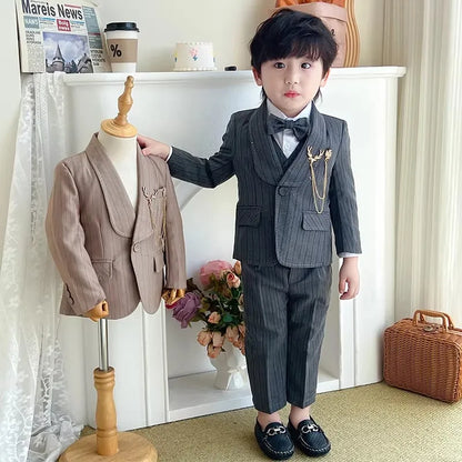 Kids Striped Birthday Party Outfit Boys Wedding Suit Set Childre's Jacket Vest Pants Bowtie Brooch 5Pieces Winter Clothing Set