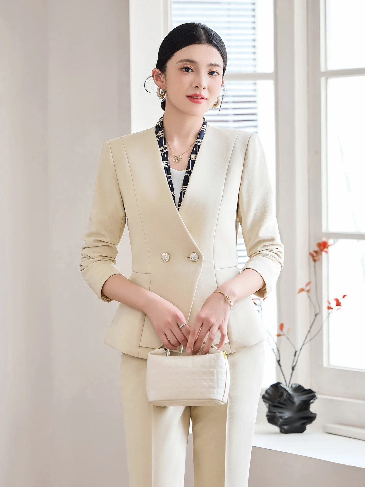 Fashionable professional women's two-piece pant+blazers. Slim fit, elegant  comfortable. 2025 autumn winter new styles