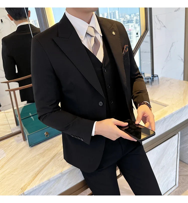 (Blazer + Vest + Trousers) 2024 New Men Formal Business Solid Suit 3 Pieces Set Italian Style Luxury Wedding Social Party Tuxedo