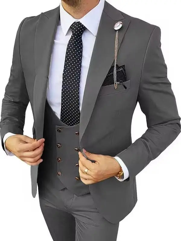 Slim Fit Peaked Lapel Mens Suits Green Business Wedding Tuxedo Fashion Groom Outfit Blazer with Vest And Pants for Prom Party