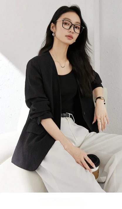 Women's Black Blazer New Autumn 2026 V-neck Loose-fit Casual Office Lady Tailored Coat Fall Fashion Elegant Jackets A0511