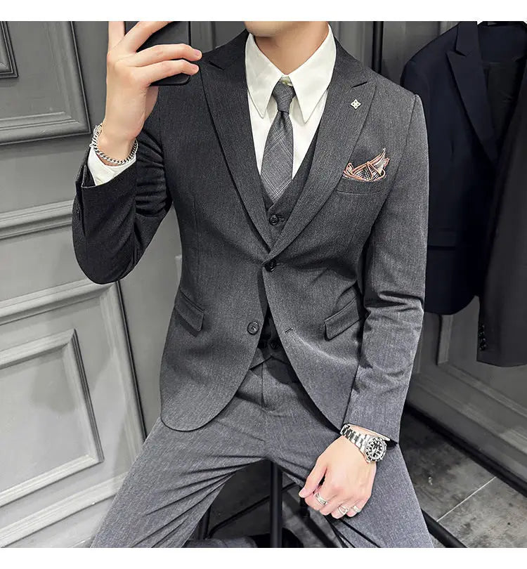 Men's 3 Piece Suit Set Double‑Button Slim Fit Solid Color Business Casual Wedding Party Jacket Vest Pants Formal Outfit for Men