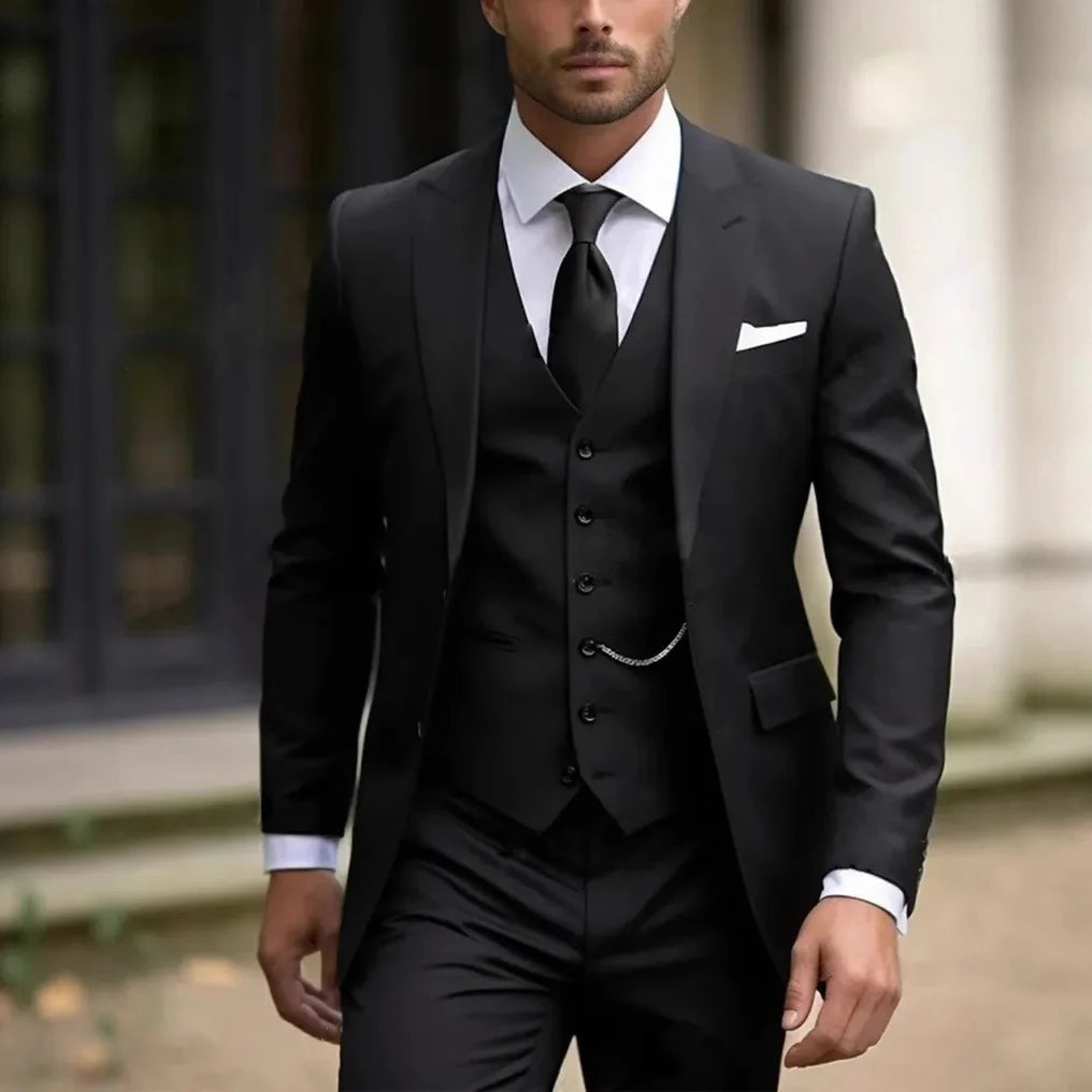 3-Piece Slim Fit Men's Suit – Single Breasted Business & Banquet Suit in Multiple Colors