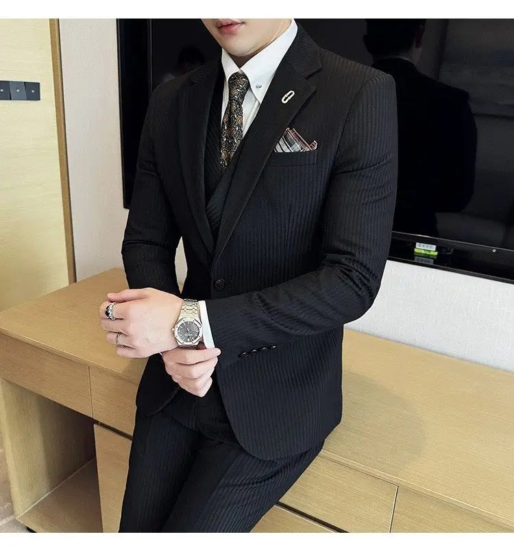 Men's Slim Fit 2-Piece Suit – Striped Single-Breasted Blazer and Trousers for Wedding, Business & Formal Wear