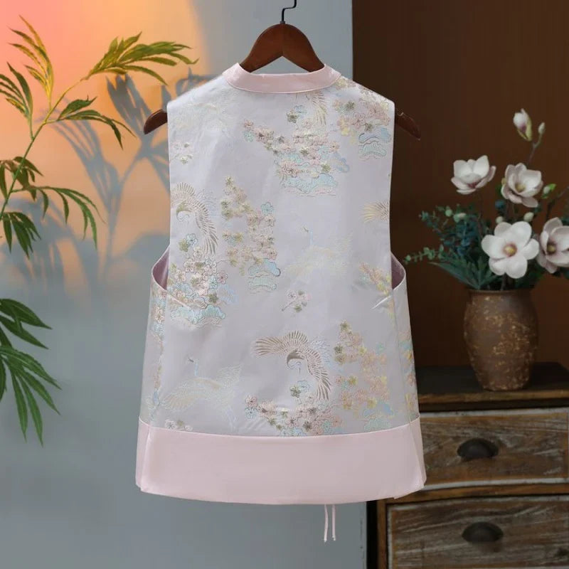 Fashion Spring Vest Women Temperament Button Jacquard Fashion Loose Sleeveless All-match Causal Waistcoat 2025 New Female Jacket