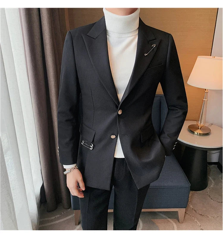 Autumn Pin Decoration Men Blazers Casual Suit Jacket Single Breasted Streetwear Social Business Dress Coat Wedding Groom Jacket