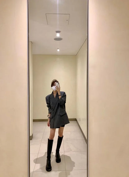 Vintage Vertical Stripes Women's Suit Jacket Loose Fit Double Breasted Autumn Outerwear Fashion Versatile Polyester Cotton Blend