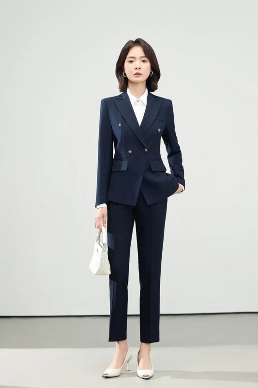 Fashionable professional women's two-piece jacket + pants. Exquisite elegant, the new fashion for autumn/ winter 2025