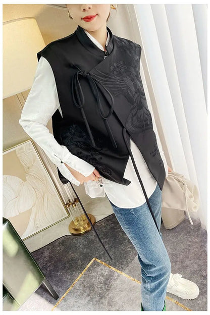Vintage Chinese Style Vest Outerwear White Crane Embroidered Lacing Waistcoat 2025 Spring Summer Elegant Women's Clothing