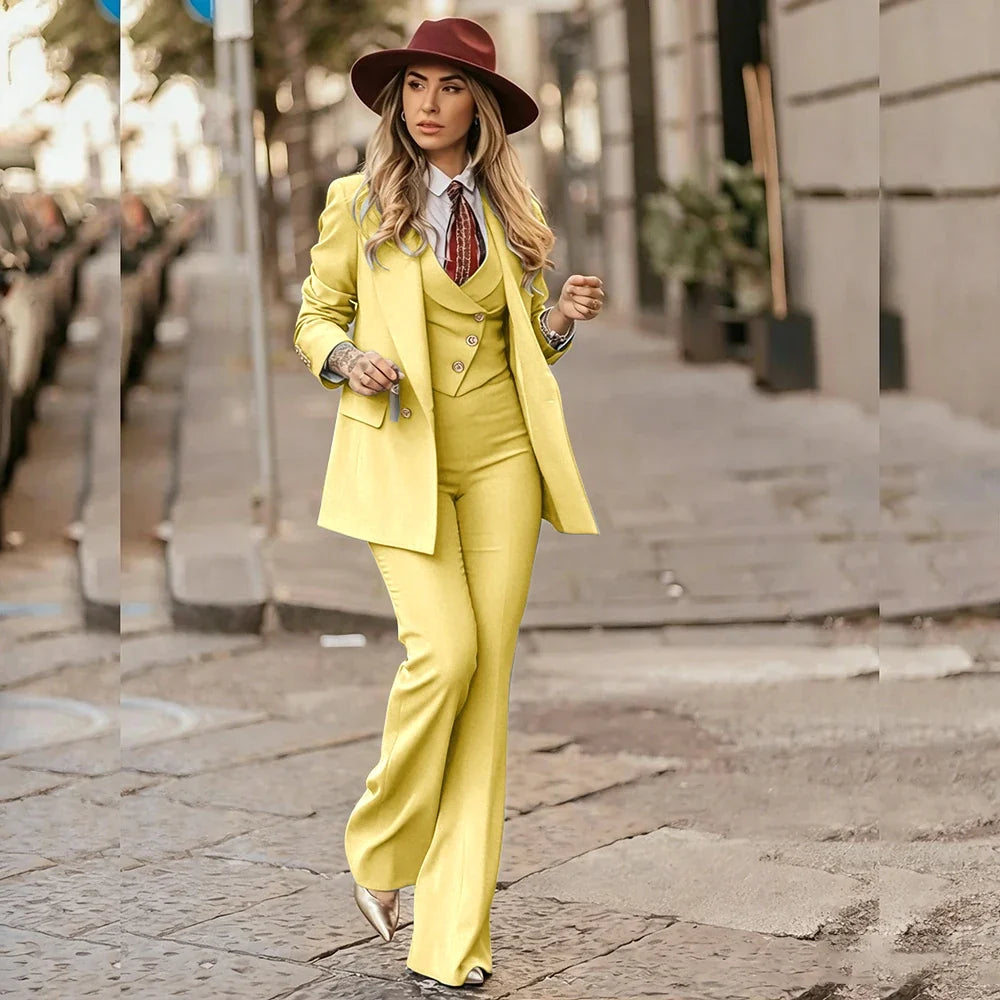 Customized Color Red 3 Pieces Suit Sets for Women Peak Lapel Jacket Vest Pants Sets Slim Fit Office Daily Smoking Lady Clothing
