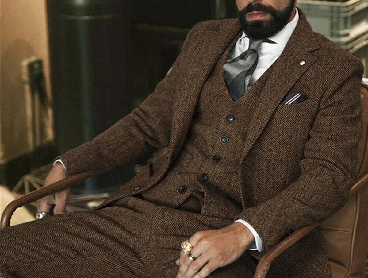 Costume d'Hiver Homme en Tweed de Laine Grise Motif Chevrons Coupe Slim Formel Smoking de Marié 3 Pièces pour Mariage (Veste+Gilet+Pantalon)