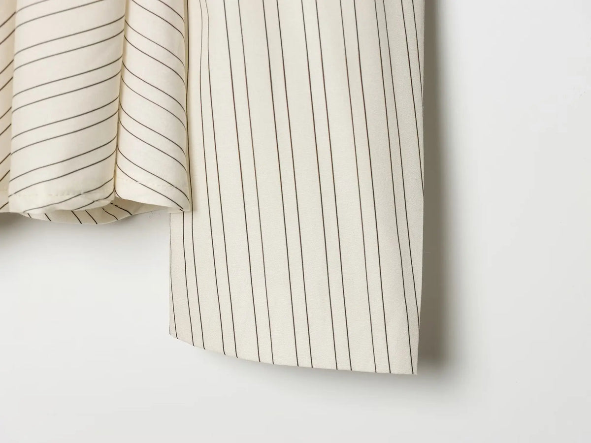Women Fashion Striped Pleated Single Breasted Blazer Vintage V-Neck Long Sleeves Female Chic Lady Outfits