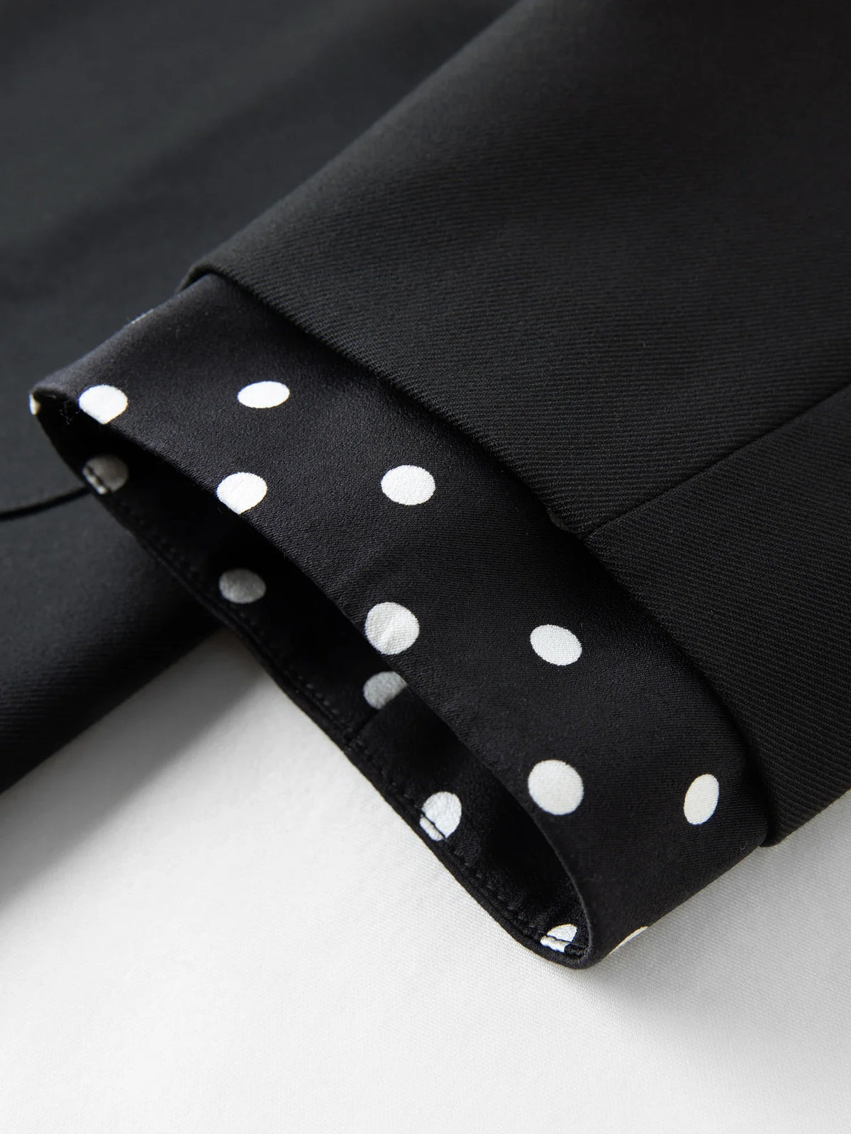 2025 Women's Black Polka Dot Blazer Spring New V-Neck Ribbon Bow Tie Long Sleeve Slim Jacket Retro Office Chic Outerwear
