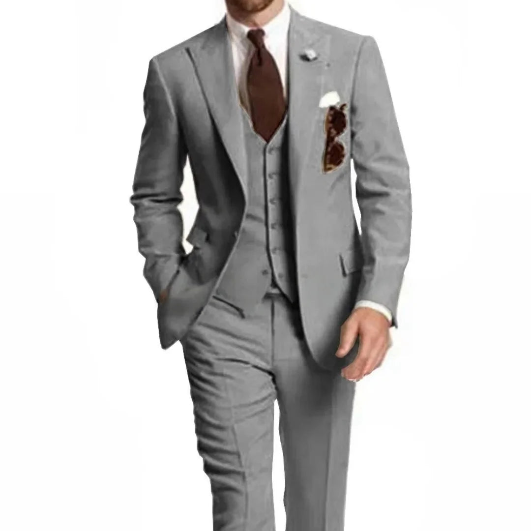 Men's Slim Fit Peak Lapel Wedding Suits 3-Piece Fashion Solid Formal Business Wear Blazer Vest Pants Groom Tuxedo Costume Homme