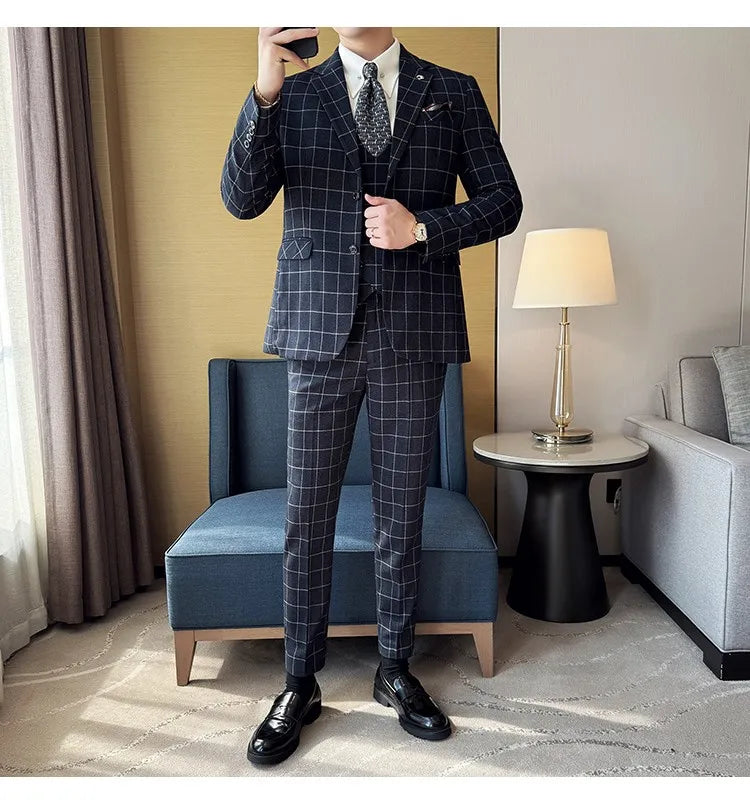 Men's 3-Piece Slim Fit Plaid Suit – Jacket, Vest & Pants for Weddings, Office & Formal Occasions
