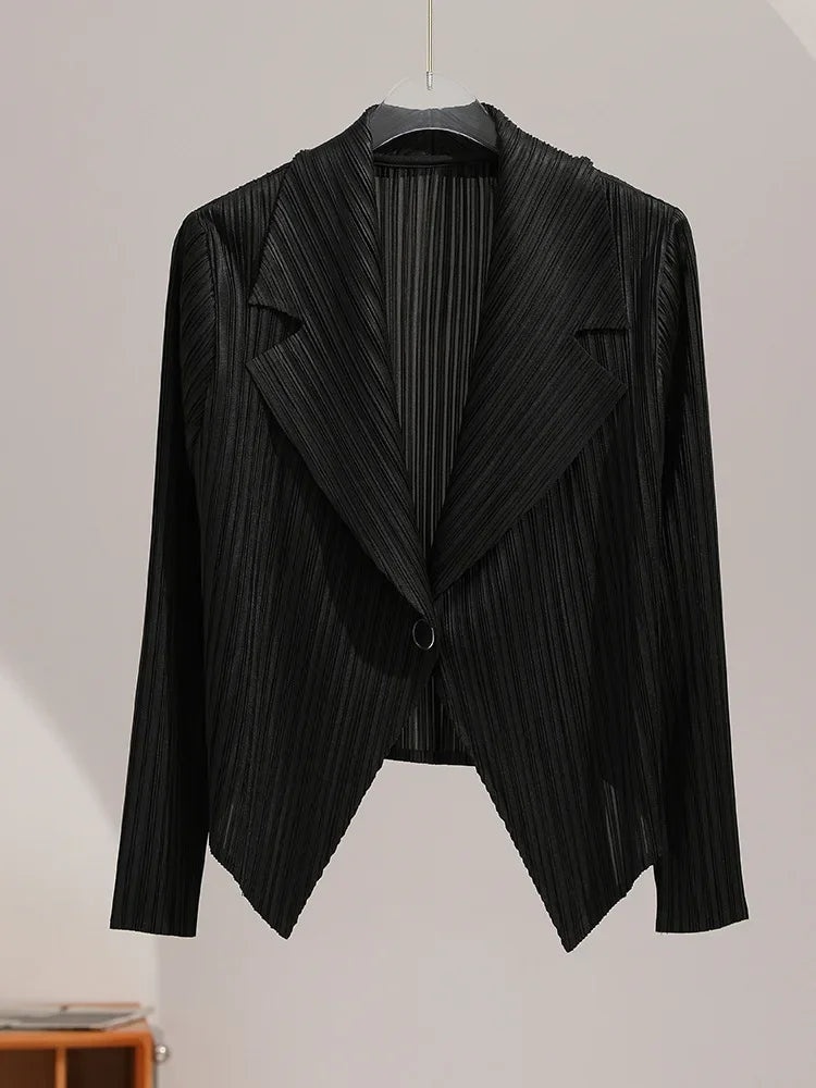 Pleated Coat Women's Early Autumn New Style 2023 Fashionable Versatile Suit Collar One Button Temperament Short Suit Top