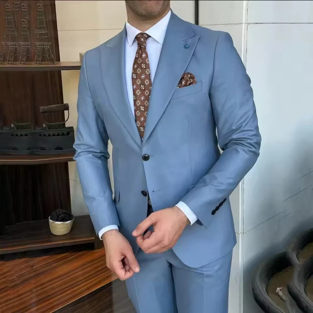 Ensemble de smoking 2 pièces slim fit uni pour homme avec blazer à revers en pointe et pantalon pour affaires, mariage, bal, soirée, tenue élégante