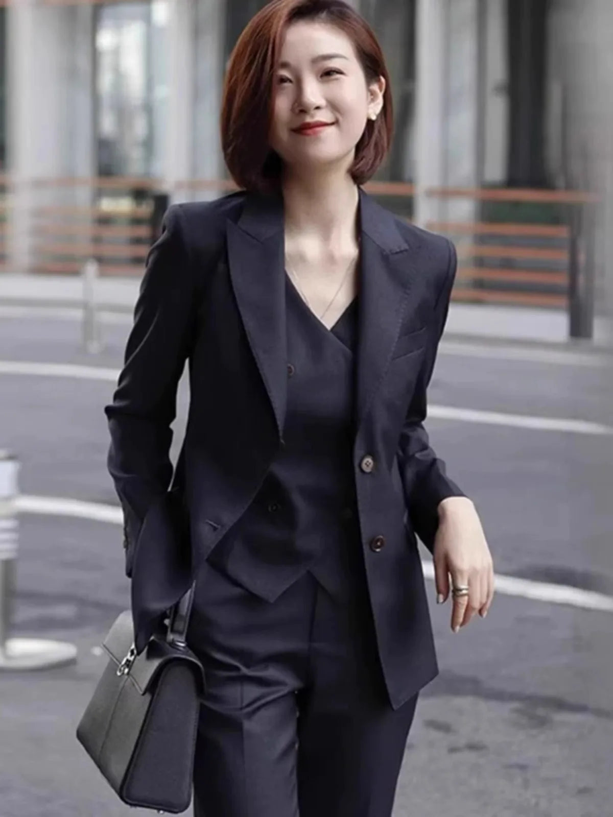 Formal Navy Blue Women 3 Piece Suit Single Breasted Peak Lapel Coat Vest Pants Custom Casual Party Prom Women Dress Pant Suits
