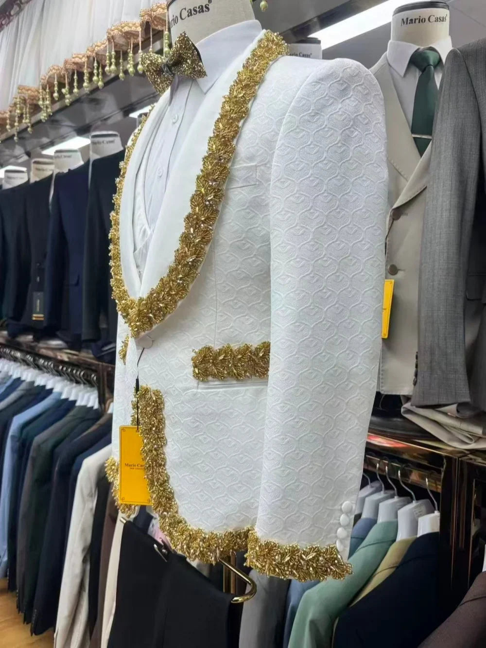 Man Golden Crystal Jacquard Suits 3 Pieces Party Prom Wear Handsome Elegant Shawl Lapel Tuxedo Wedding Groom Sets Chic Suit Set