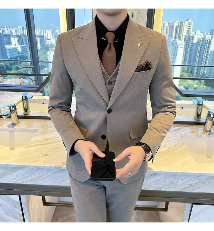 (Blazer + Vest + Trousers) 2024 New Men Formal Business Solid Suit 3 Pieces Set Italian Style Luxury Wedding Social Party Tuxedo