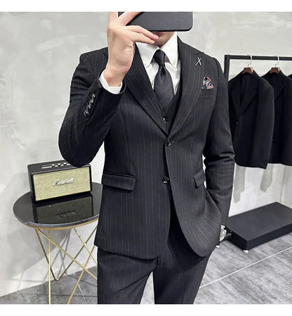 Luxury 2 Piece Suit Men's Slim Fit Tuxedo with Jewelry Decoration One Button Groom Wedding Dinner Prom Fashion