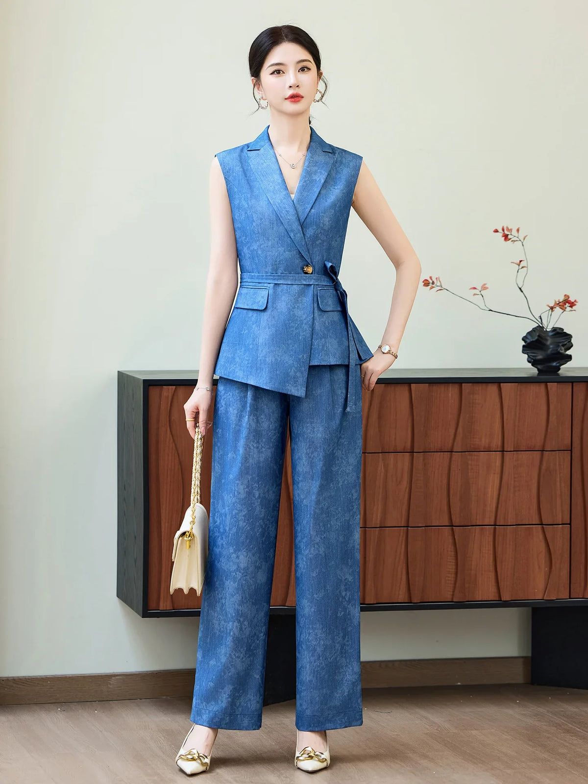 Comfortable 2026 Spring Suit Women's 2 Piece Suit Set Sleeveless Blazer Vest Wide Leg Pants Outfit Casual Office Workwear Dressy