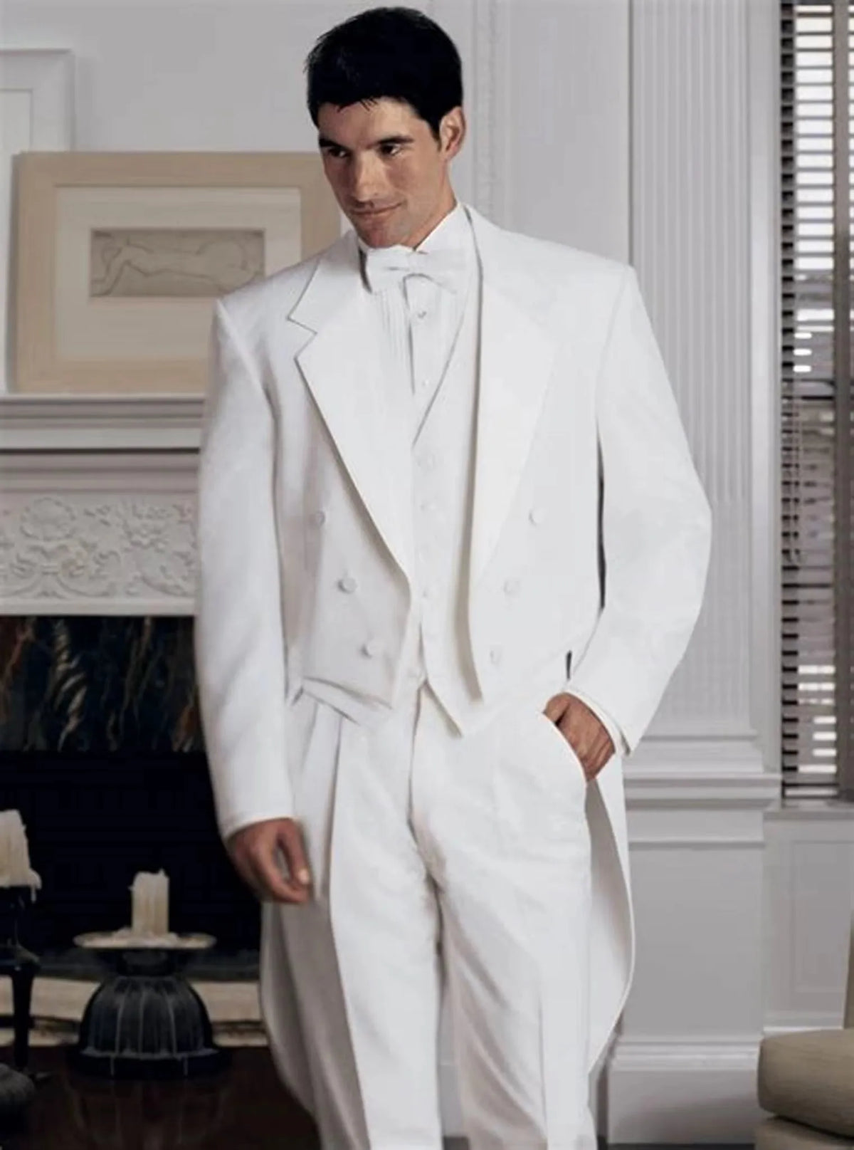 White Men's Swallow-Tailed Suit Blazer Double Breasted Peak Lapel Coat Vest Pants 3 Piece Party Prom Formal Wedding Suits