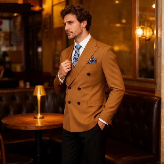 Men's Double-Breasted 2-Piece Suit – Peak Lapel Formal Outfit for Wedding & Business