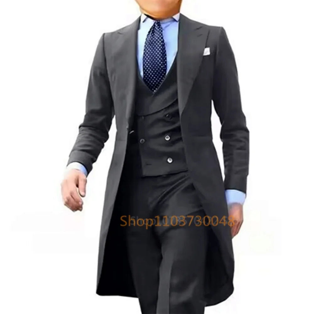 Costume 3 pièces élégant rouge pour homme coupe slim, blazer à simple boutonnage, gilet et pantalon, idéal pour mariage, smoking de marié, ou tenue d'affaires et de soirée