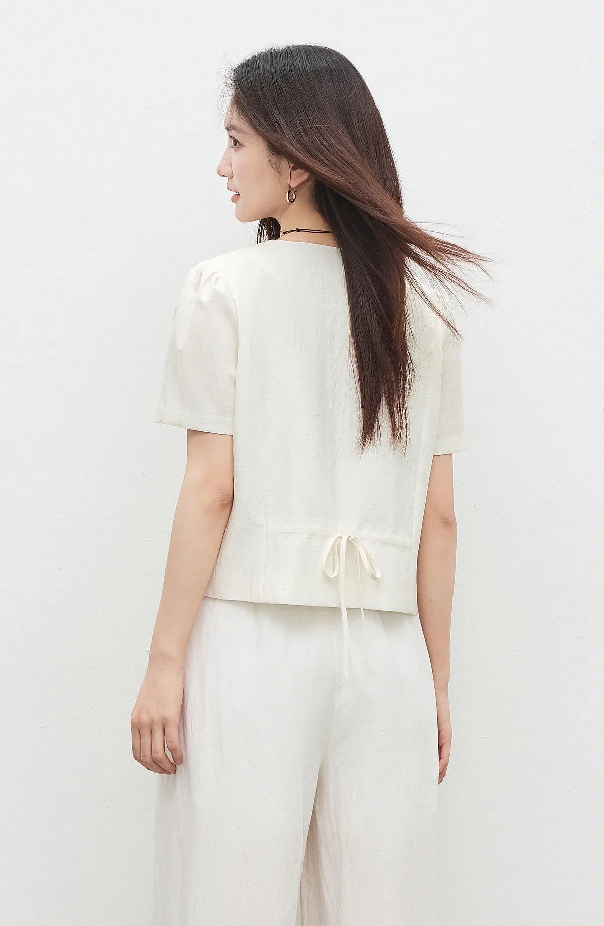 Commute V-Neck Short Sleeve Blazer Top Women 2026 Summer Fashion Color Block Wooden Button Slim Fit Jacket Q62XC7391