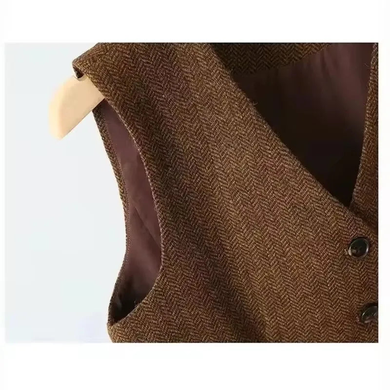 Vintage V-neck Casual Vest Jacket Women British Style  Loose Sleeveless Waistcoat 2025 New Spring Summer Buttons Ladies Outwear