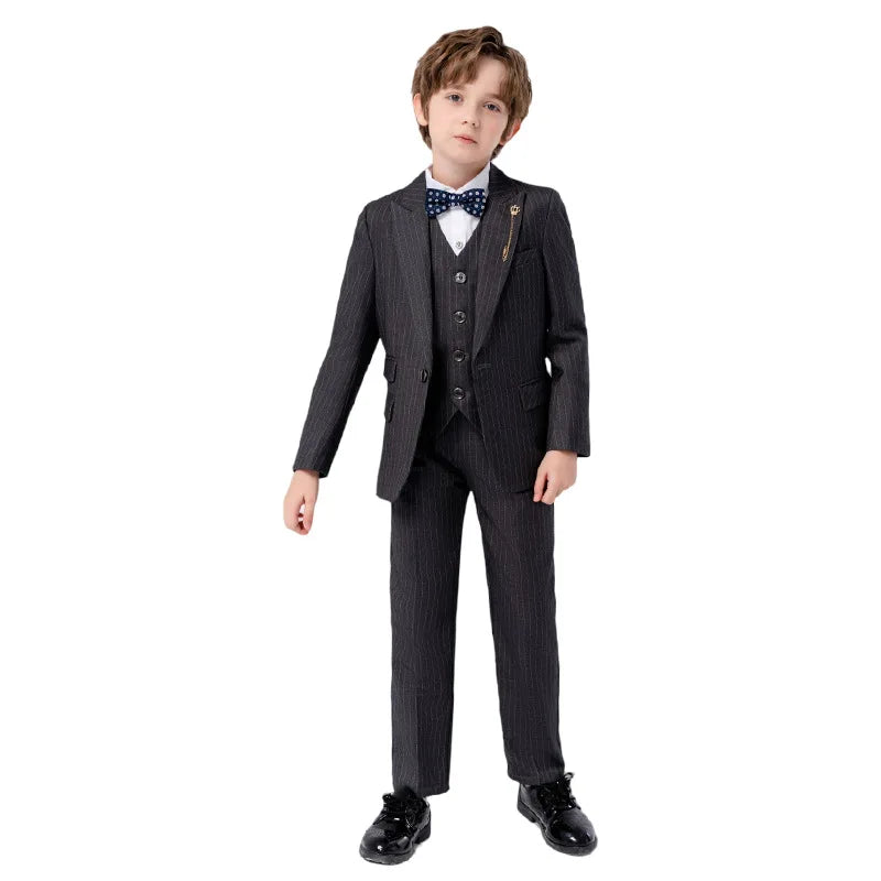 Gentleman Kids Slim 4Pieces/Set Jacket Vest Pants Bowtie Party Dress Children Ceremony Photograph Suit Boys Performance Costume