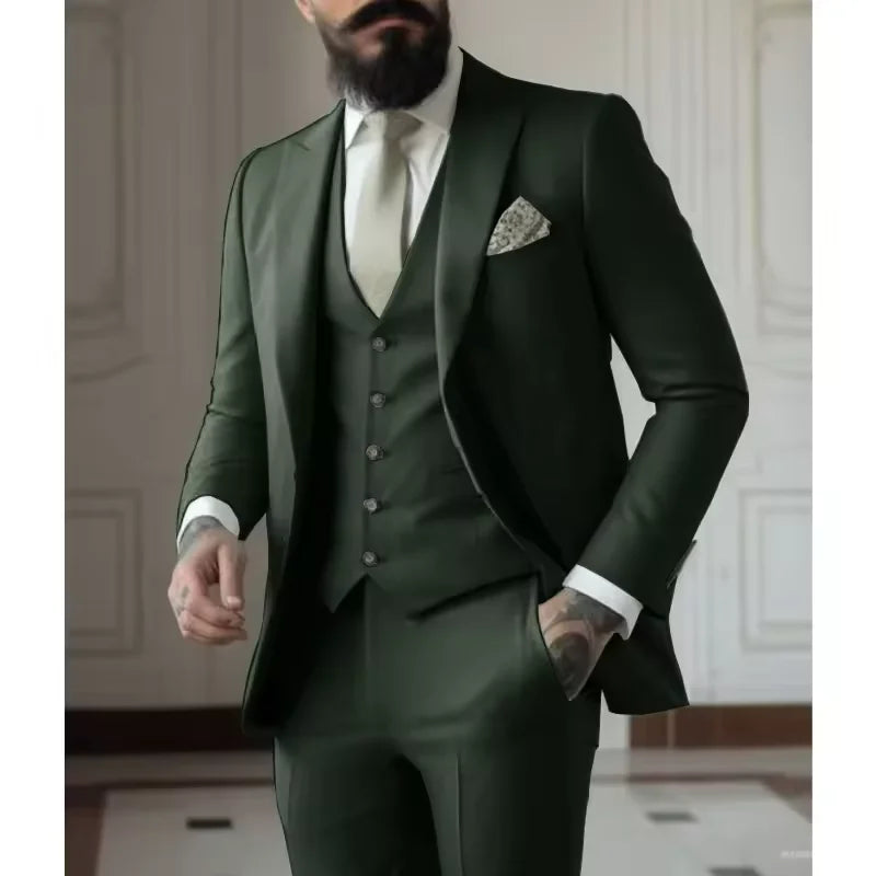 Classy Men Suits 3 Pieces Light Green Peak Lapel Jacket Vest Pants Classic Set For Wedding Groom Wedding Business Events Dress