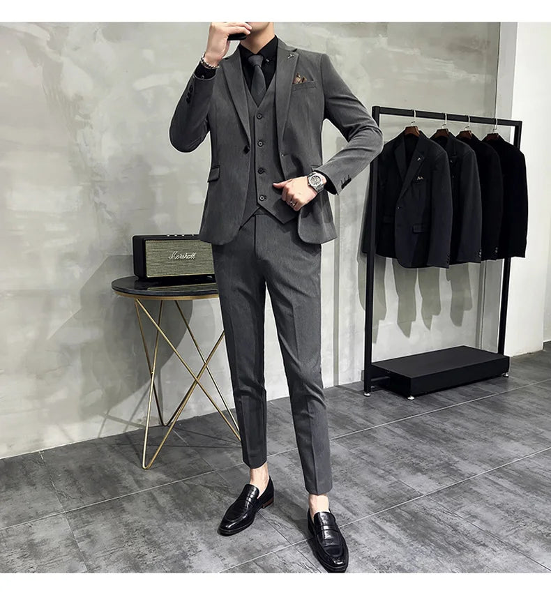 2025 Men's Wedding Suit Vest Trousers Set Fashionable Handsome Solid Color Groom's Three-Piece Outfit Available in Sizes M-7XL
