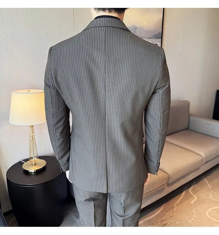 Men's Slim Fit 2-Piece Suit – Striped Single-Breasted Blazer and Trousers for Wedding, Business & Formal Wear