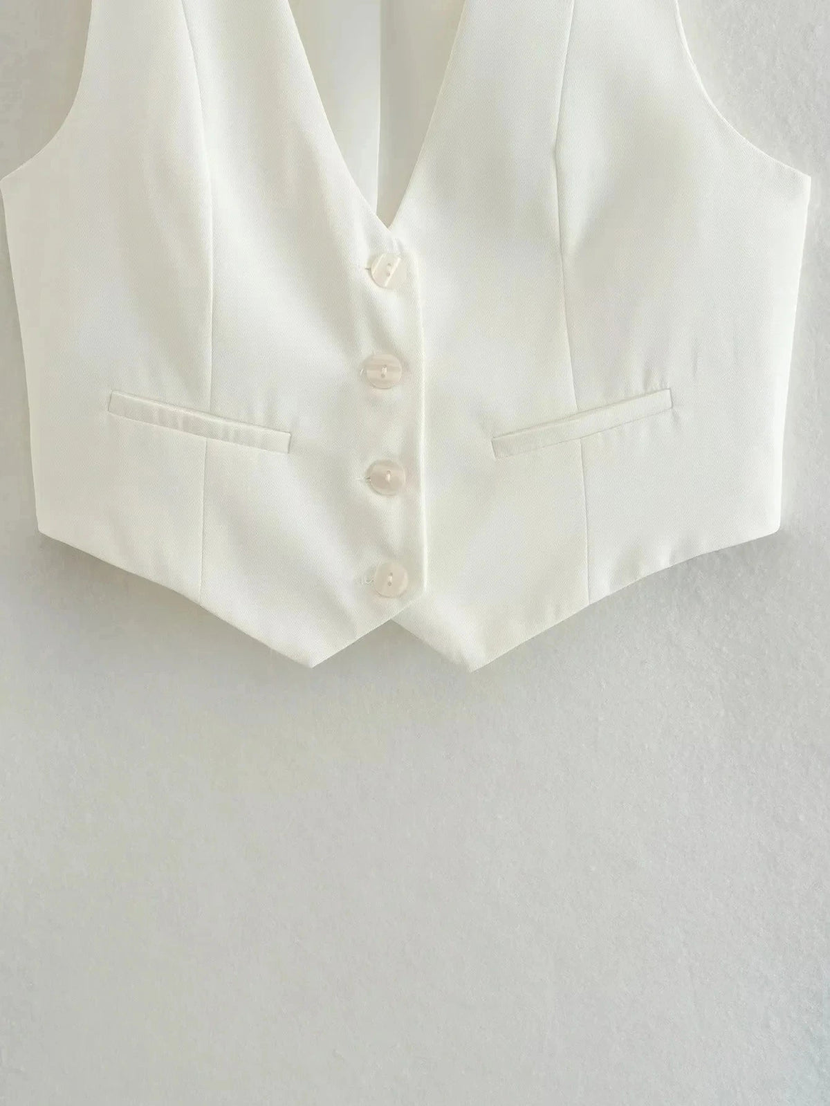 Fashion Women Vest Sleeveless Vests for Women Chic V-Neck Single-Breasted Ladies Elegant White Waistcoat Tops